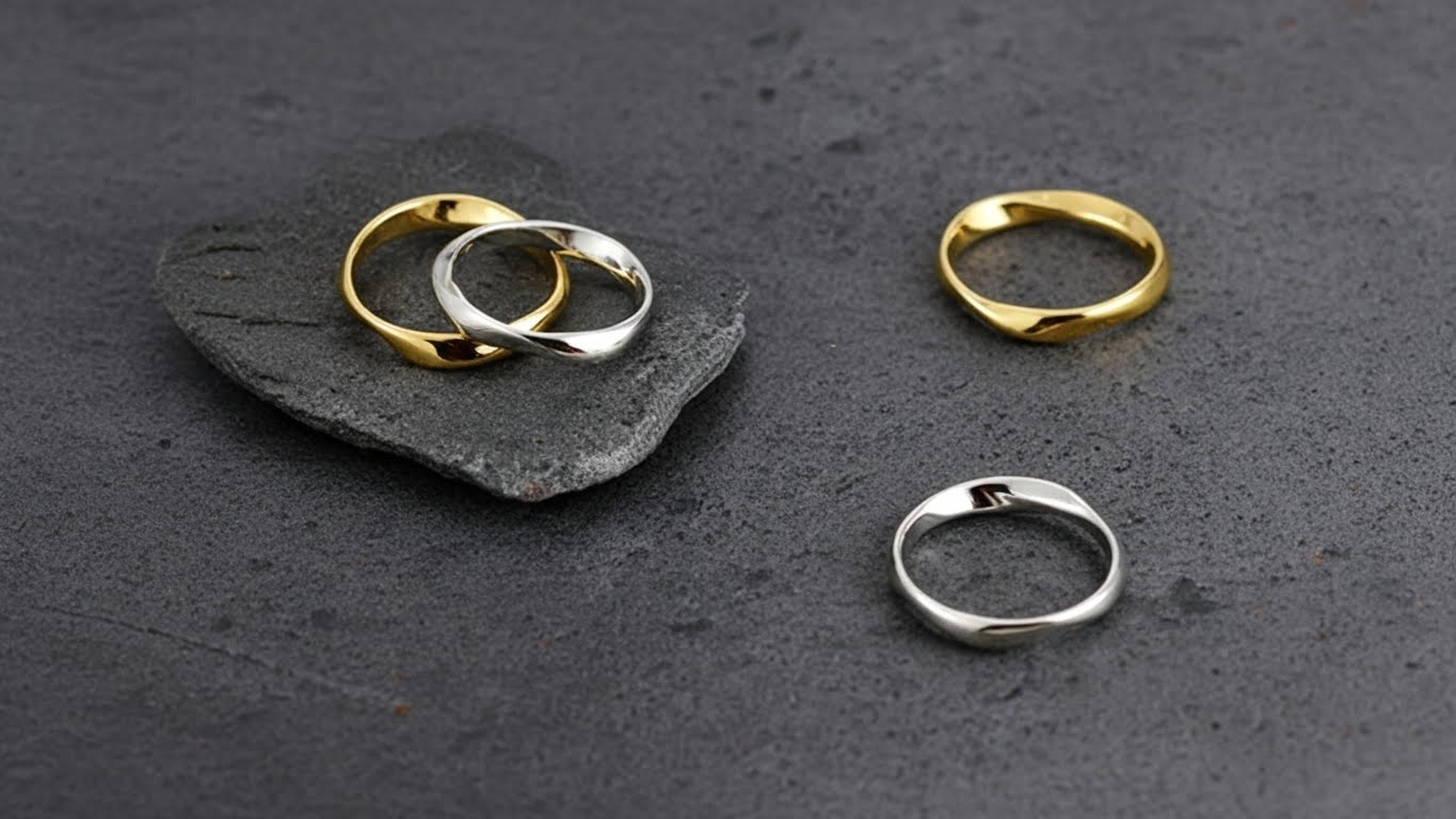 Minimalist Twist Signet Ring – Premium Stainless Steel