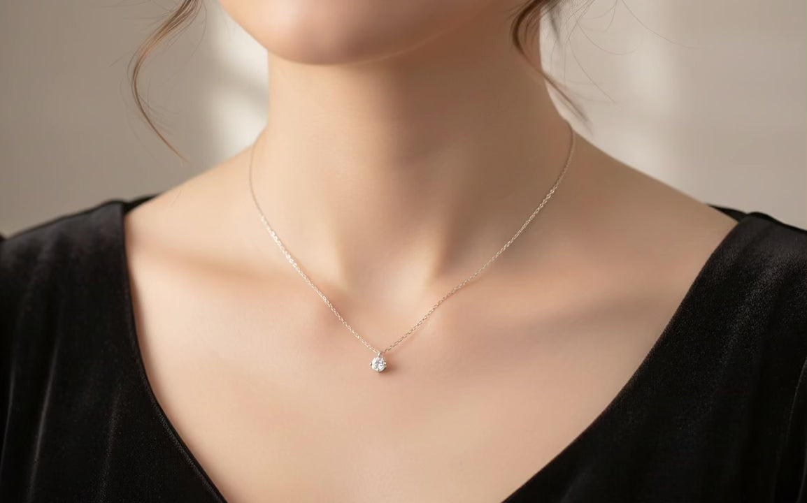 Solitaire Light Necklace – Premium Stainless Steel
